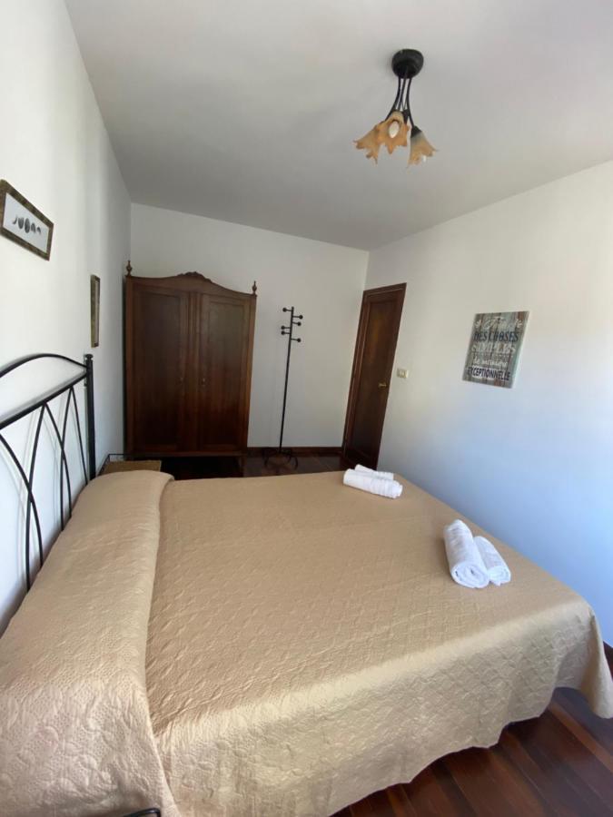 Appartamento Piso Grande Y Muy Luminoso San Giacomo di Compostella Esterno foto